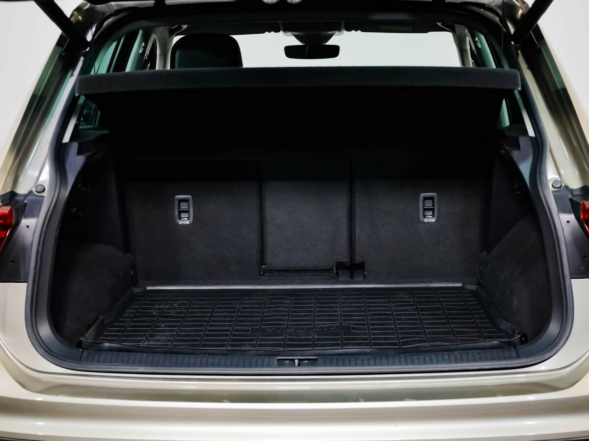 Volkswagen Tiguan 2020 года с пробегом. Фото: #31