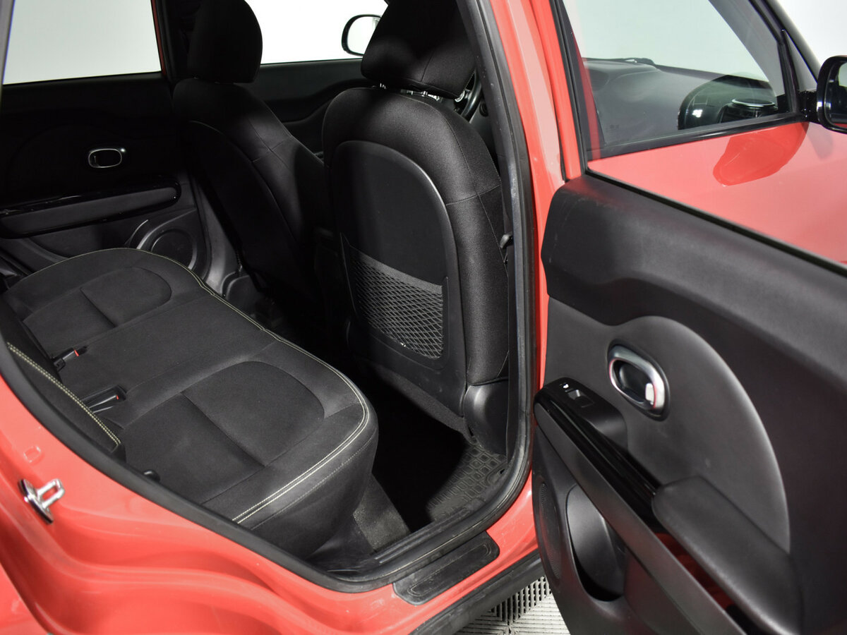 Б/У Киа Соул 2015 года. Фото: #9