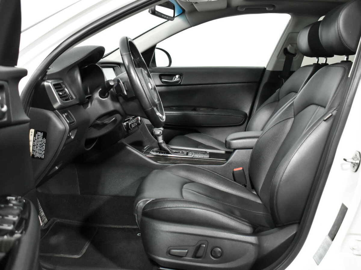 Б/У Киа К5 2017 года. Фото: #8