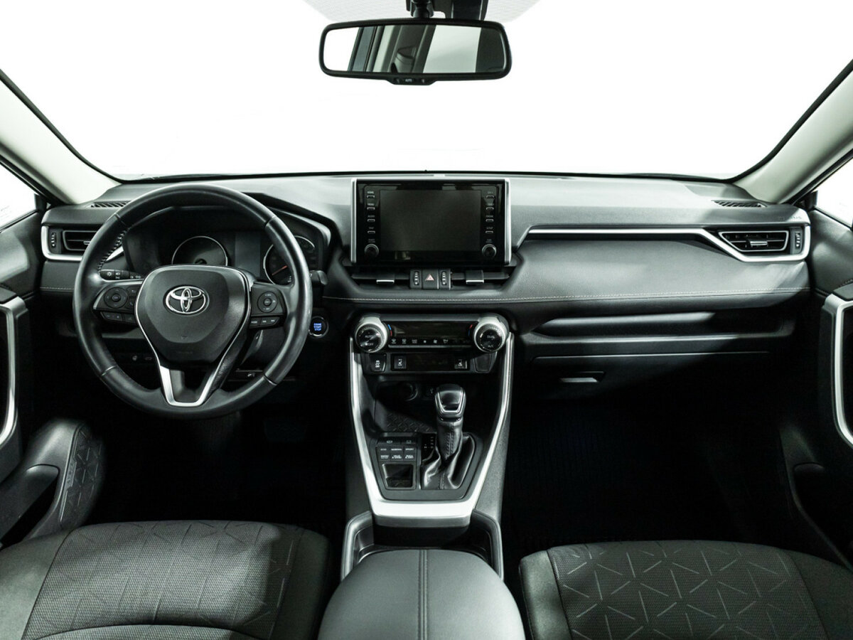 Toyota RAV4 2021 года с пробегом. Фото: #12