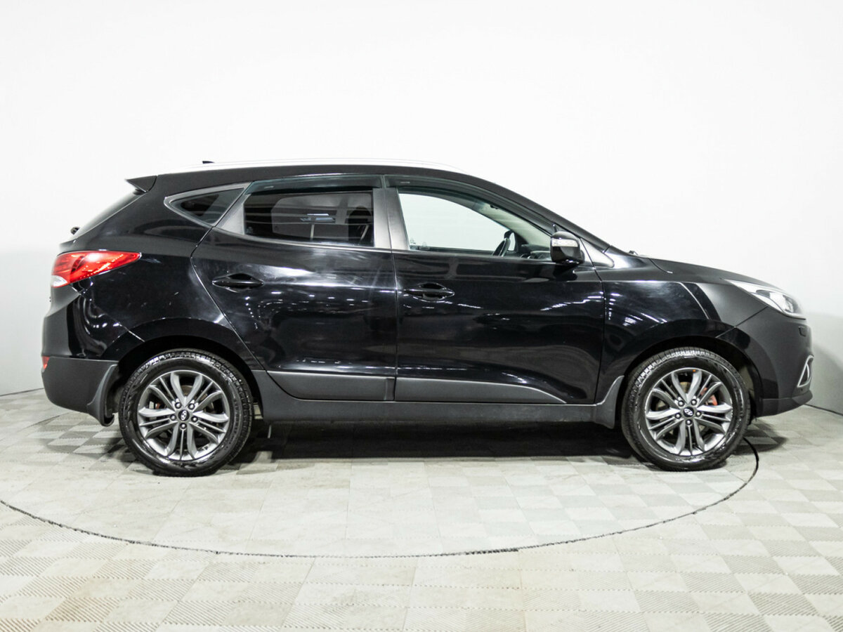 Б/У Хендай ай-икс35 2014 года. Фото: #3