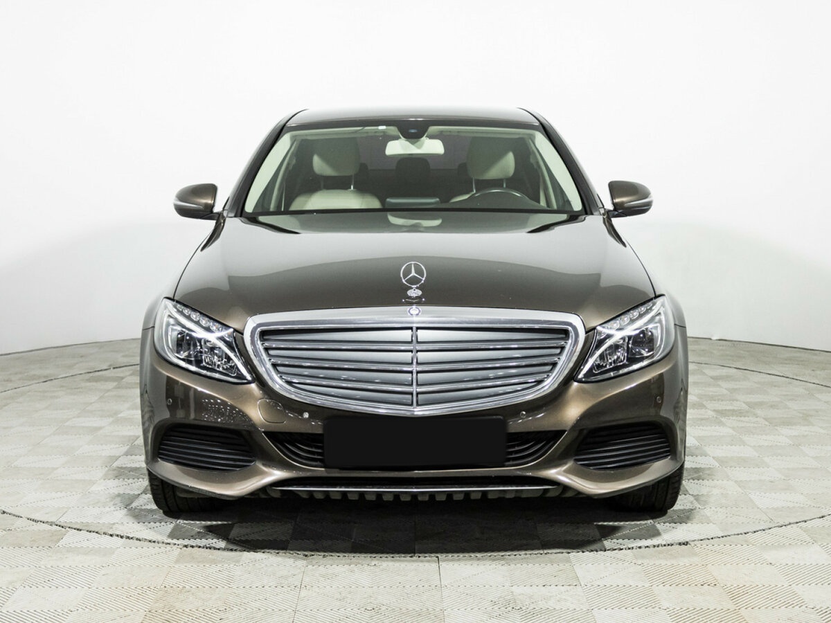 Mercedes-Benz C-Класс 2016 года с пробегом. Фото: #1