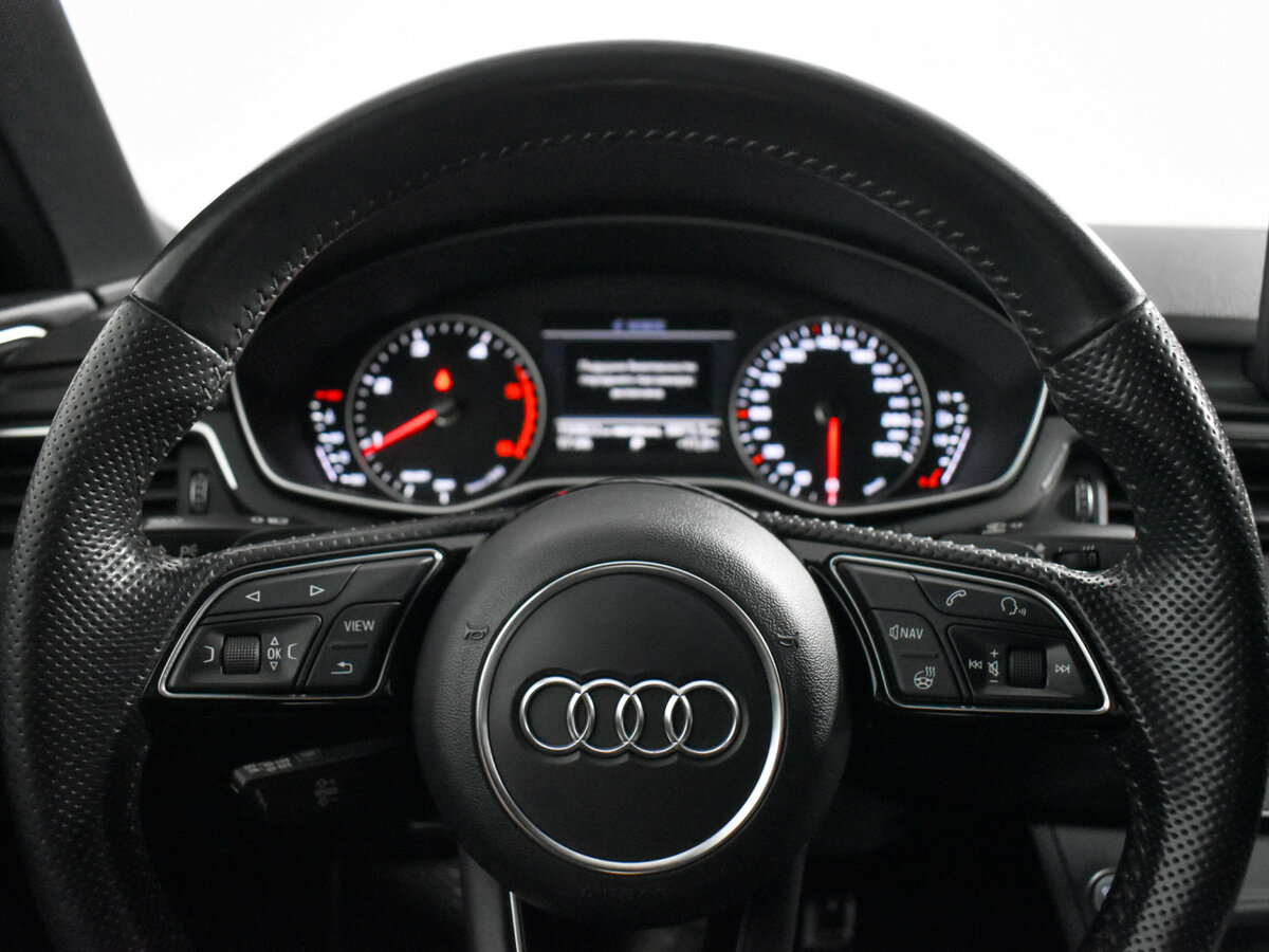 Audi A4 2017 года с пробегом. Фото: #18