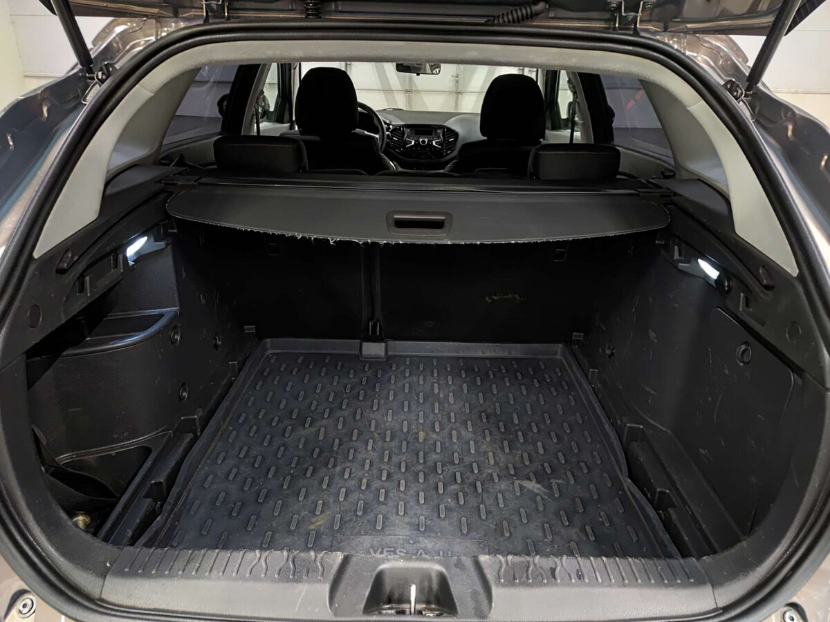 Lada (ВАЗ) Vesta 2019 года с пробегом. Фото: #8