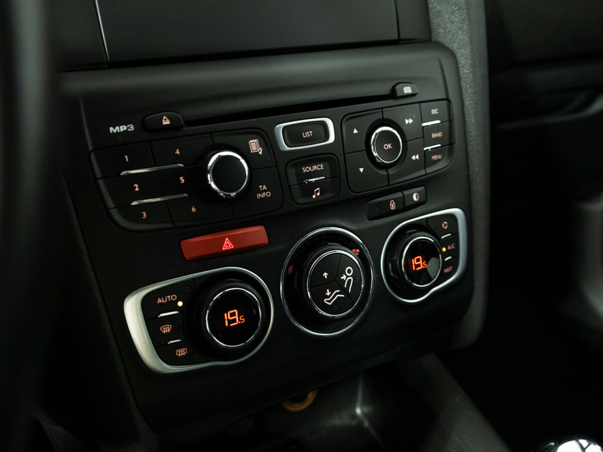 Citroen C4 2012 года с пробегом. Фото: #14