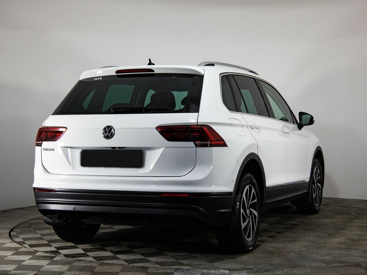 Volkswagen Tiguan 2018 года с пробегом. Фото: #4