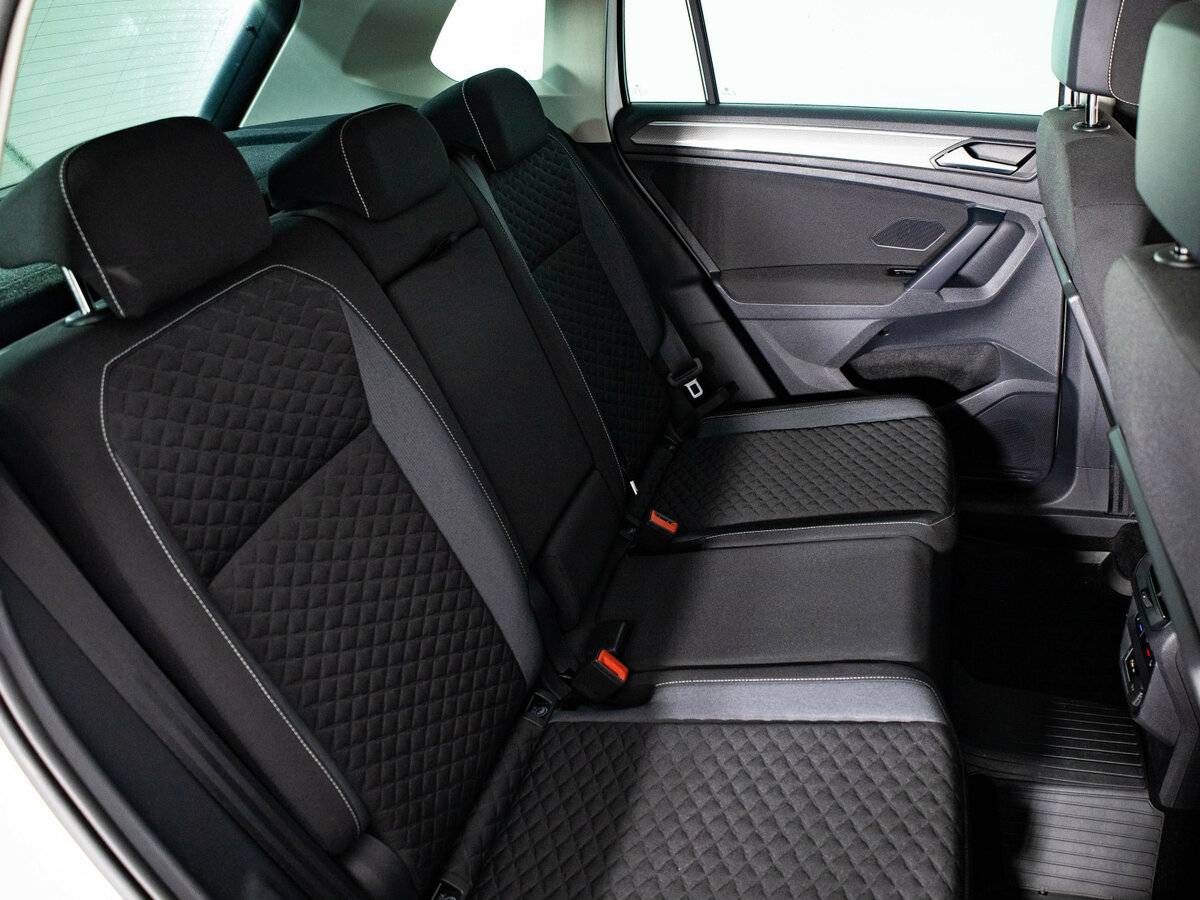 Volkswagen Tiguan 2018 года с пробегом. Фото: #11