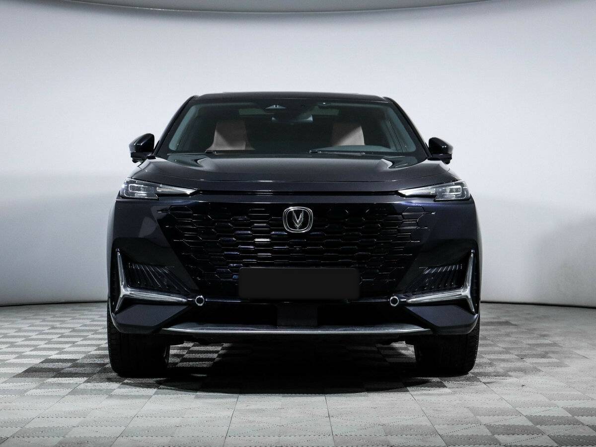 Changan UNI-K 2024 года с пробегом. Фото: #1