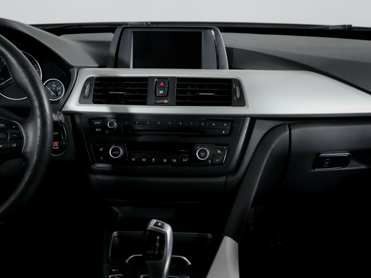 BMW 3 серии 2015 года с пробегом. Фото: #12