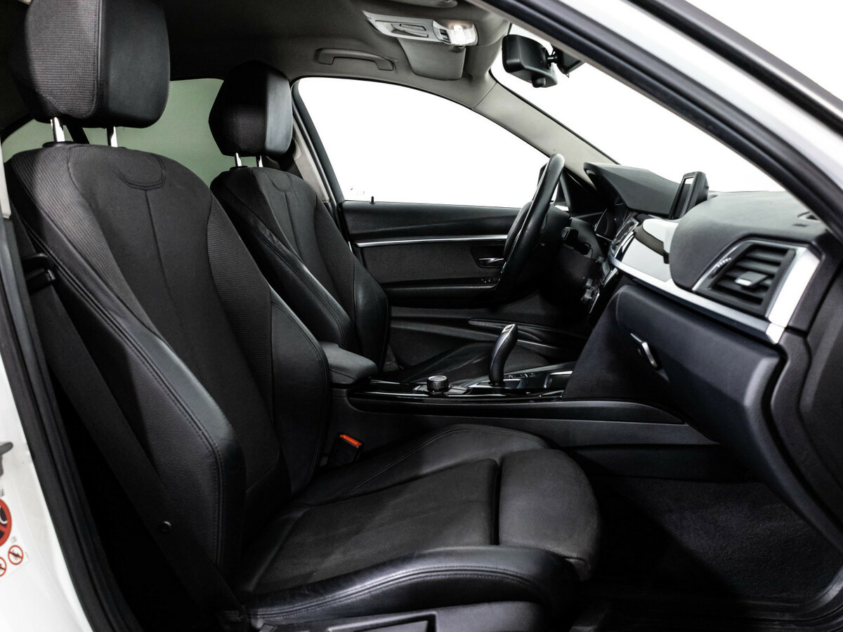 BMW 3 серии 2016 года с пробегом. Фото: #14