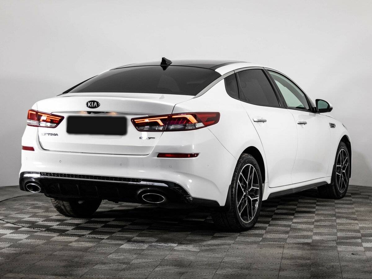 Kia Optima 2018 года с пробегом. Фото: #4