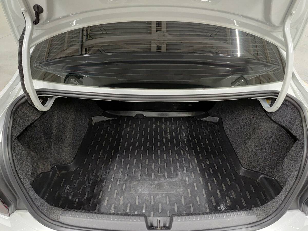 Volkswagen Polo 2017 года с пробегом. Фото: #9