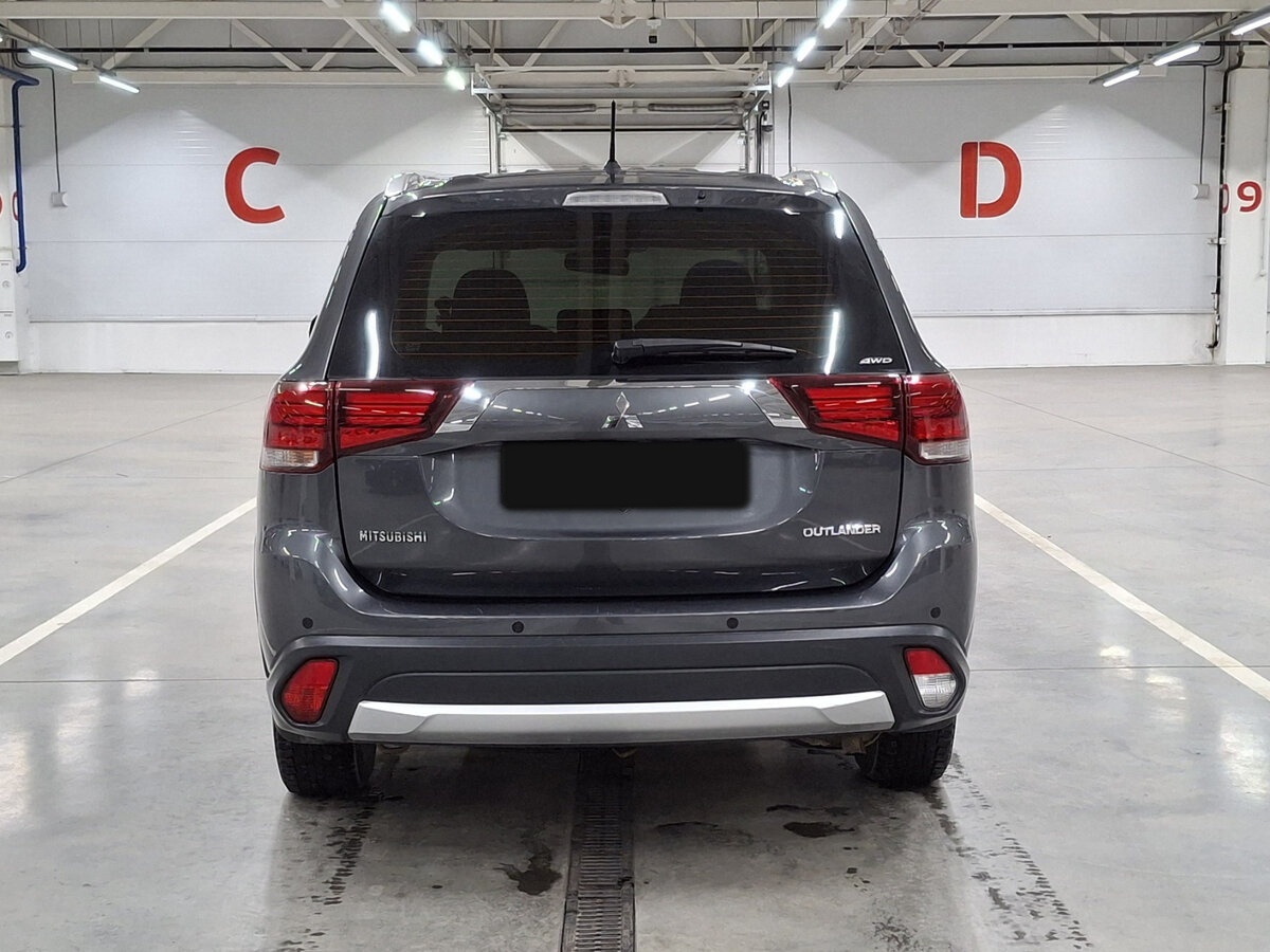 Mitsubishi Outlander 2015 года с пробегом. Фото: #5