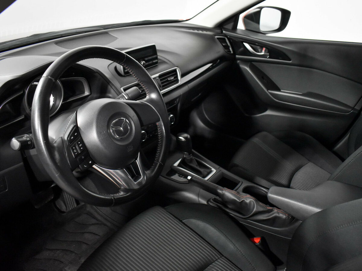 Б/У Мазда 3 2013 года. Фото: #7