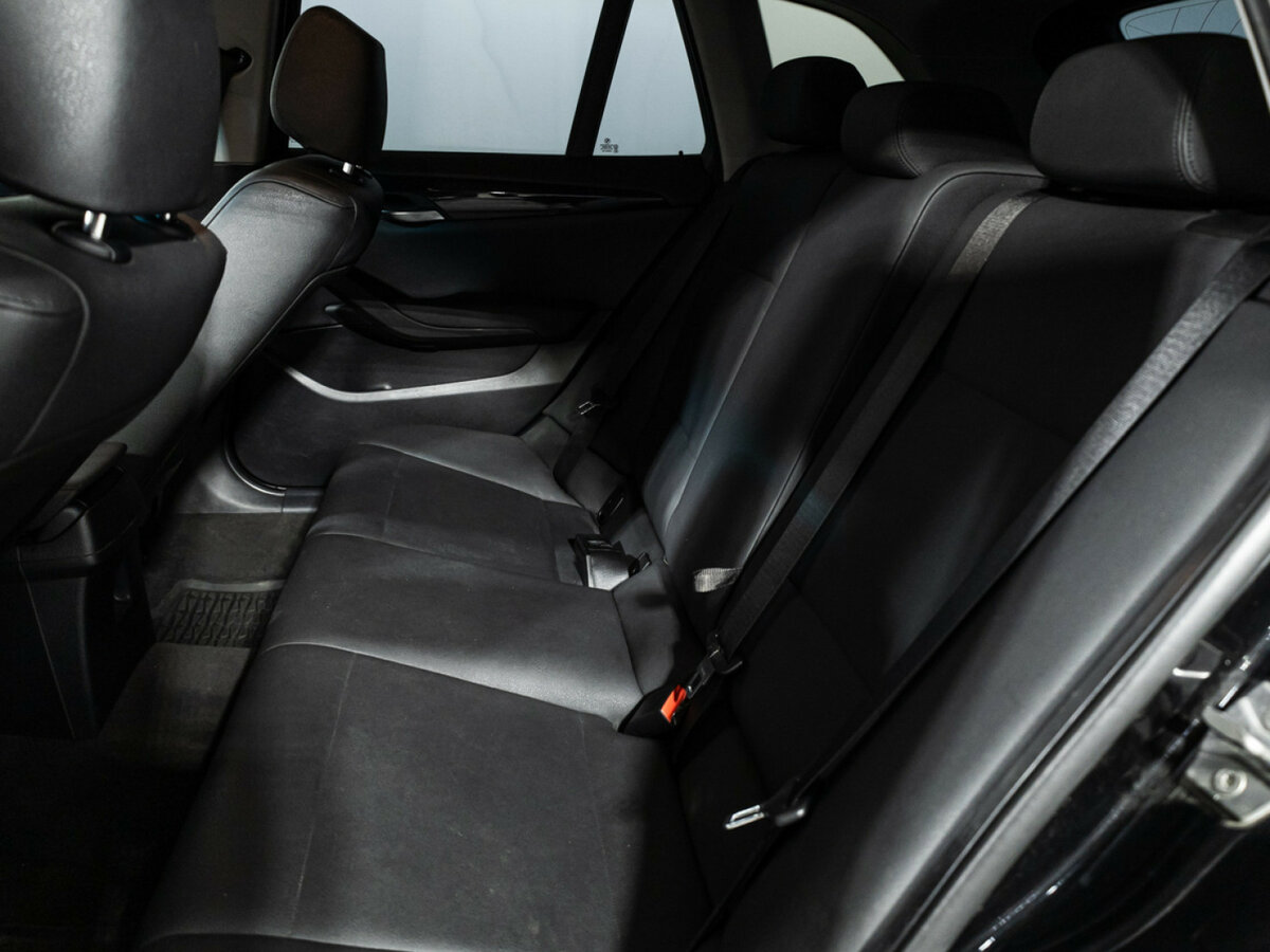 BMW X1 2013 года с пробегом. Фото: #9