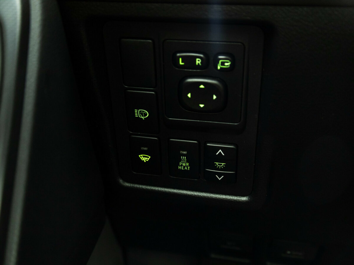 Toyota Land Cruiser Prado 2013 года с пробегом. Фото: #21