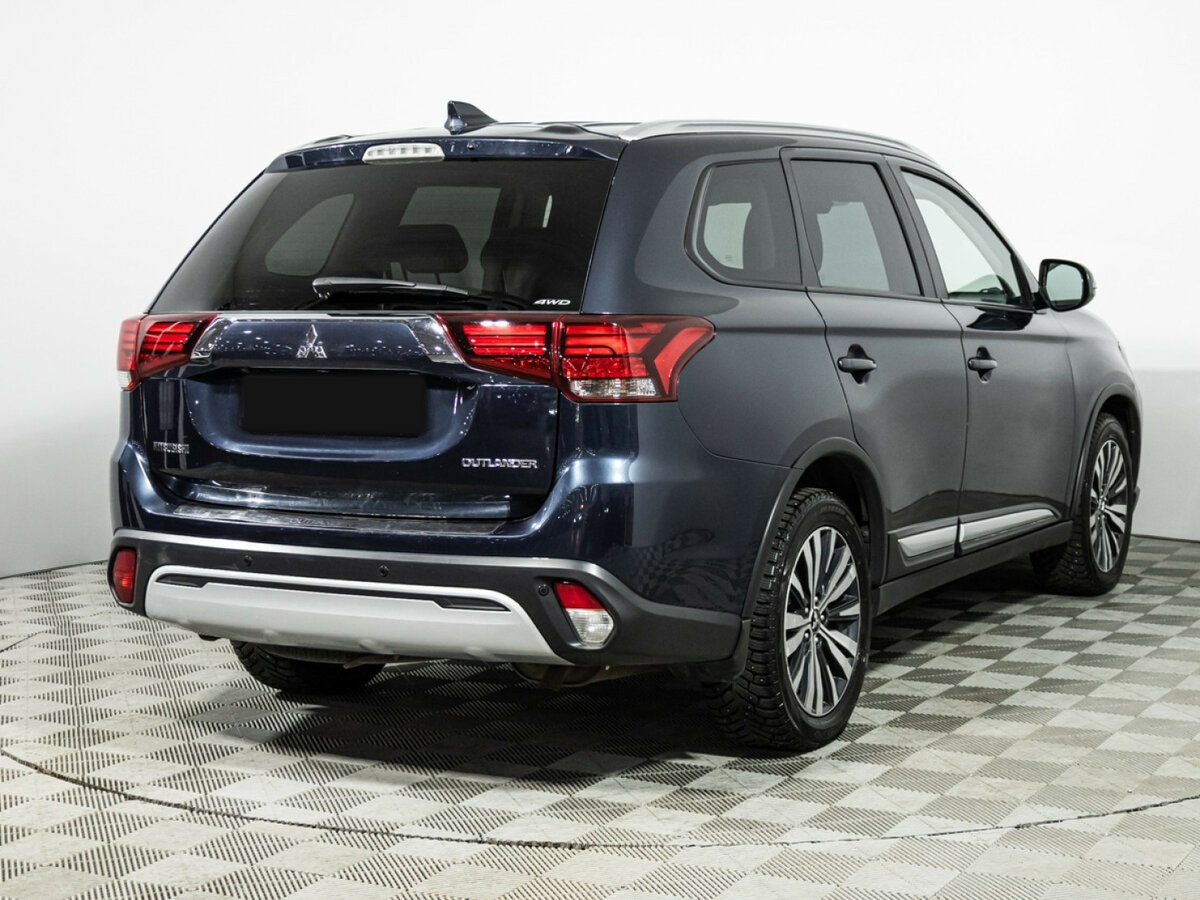 Mitsubishi Outlander 2019 года с пробегом. Фото: #4
