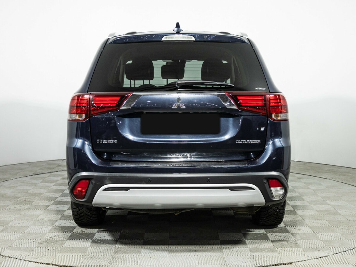 Mitsubishi Outlander 2019 года с пробегом. Фото: #5