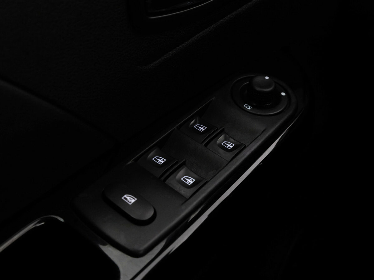 Б/У Рено Каптюр 2017 года. Фото: #13