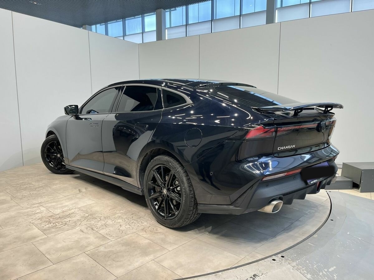 Changan UNI-V 2024 года с пробегом. Фото: #4