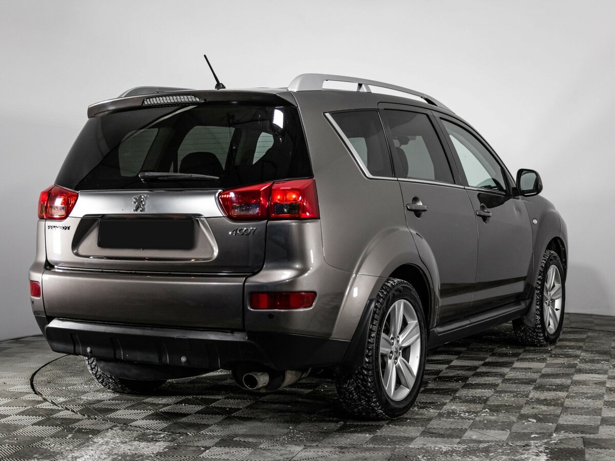 Б/У Пежо 4007 2012 года. Фото: #3