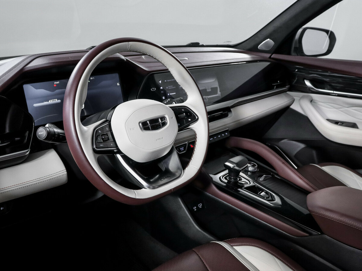 Geely Monjaro 2023 года с пробегом. Фото: #13