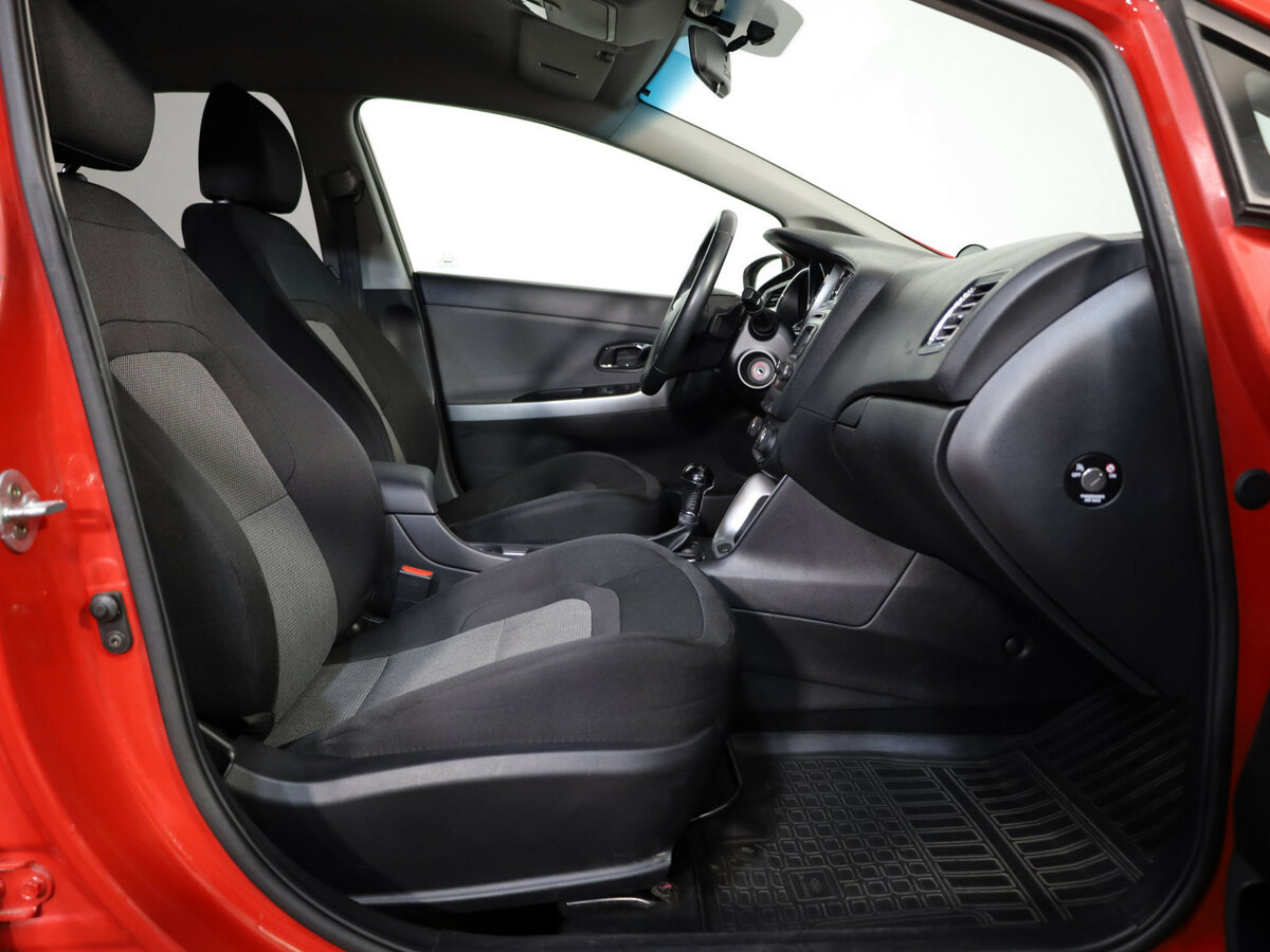 Kia Ceed 2016 года с пробегом. Фото: #18