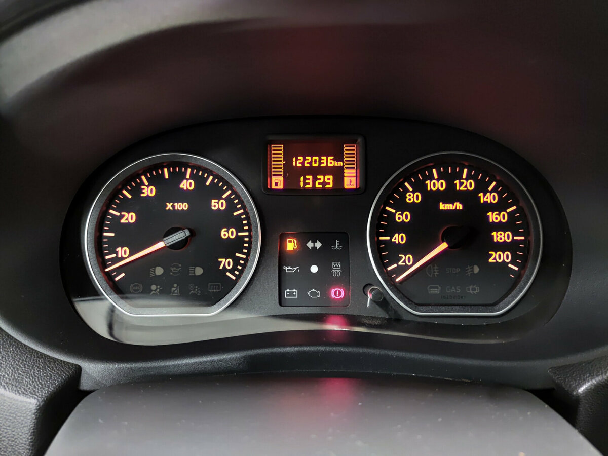 Nissan Almera 2015 года с пробегом. Фото: #11