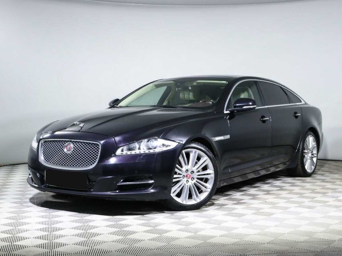 Jaguar XJ